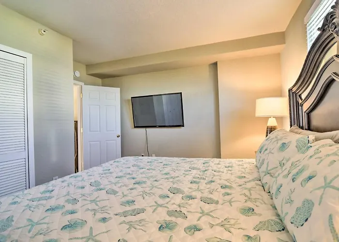 Ferienhaus Coastal Clearwater Condo: Half Mile To Beach! Clearwater Beach