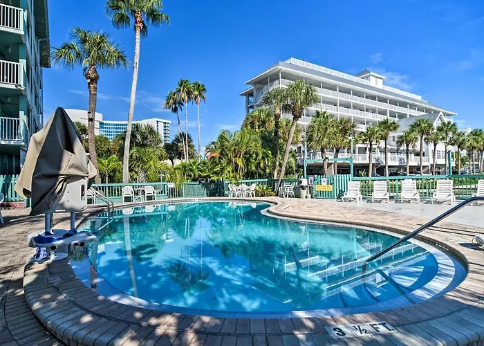 Coastal Clearwater Condo: Half Mile To Beach! Clearwater Beach